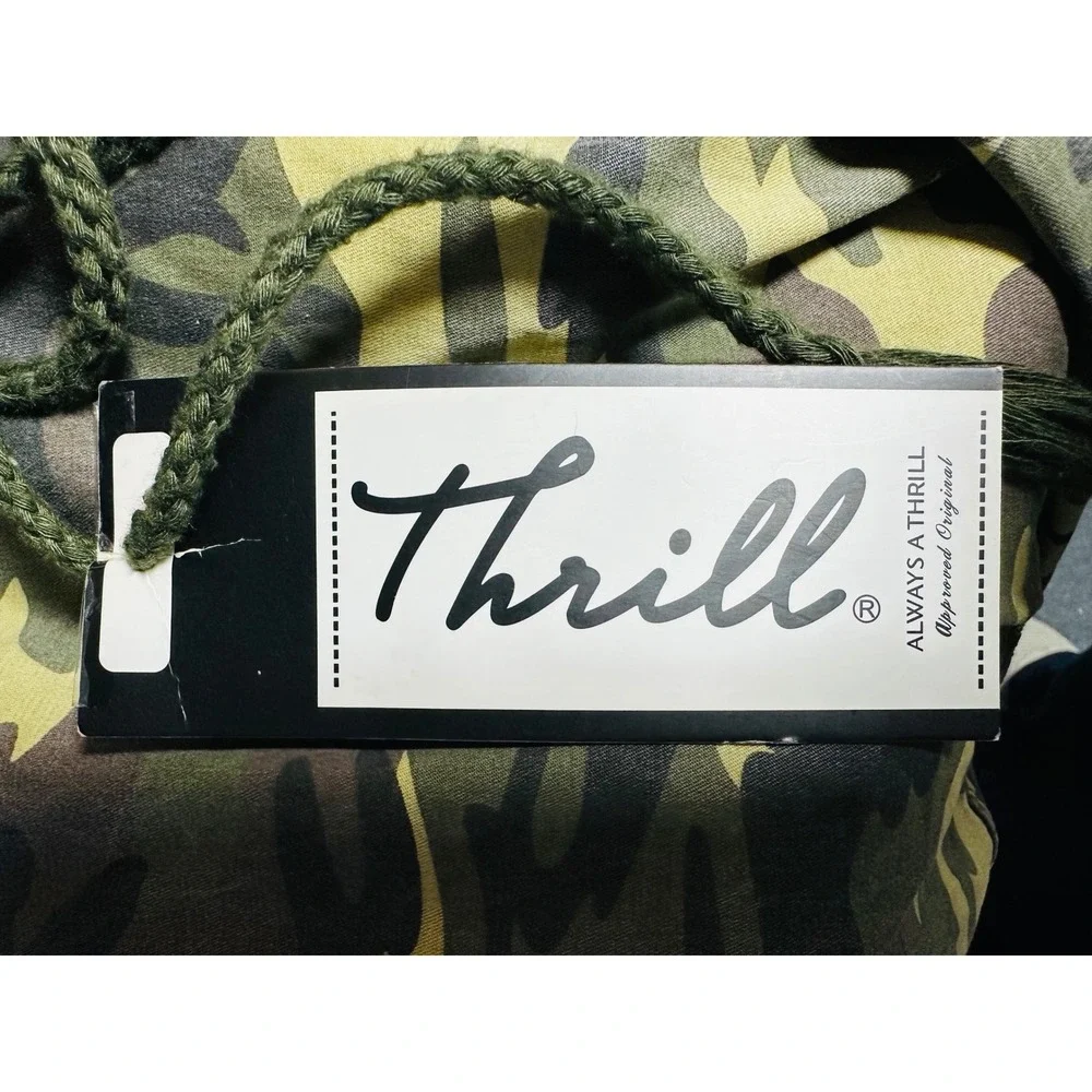 Thrill Camo Cargo Jumpsuit One Piece Utility Pants Women's Size‎ M NWT